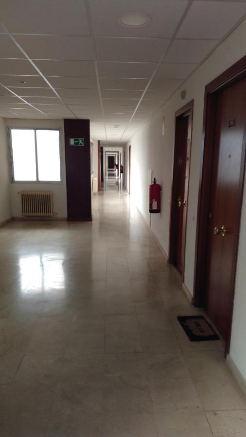Apartamento Calle Mauricio Legendre Madrid Exterior foto