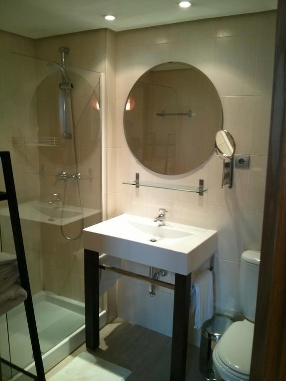 Apartamento Calle Mauricio Legendre Madrid Zimmer foto